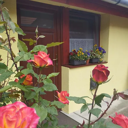 Apartment Kis Apartmanhaz